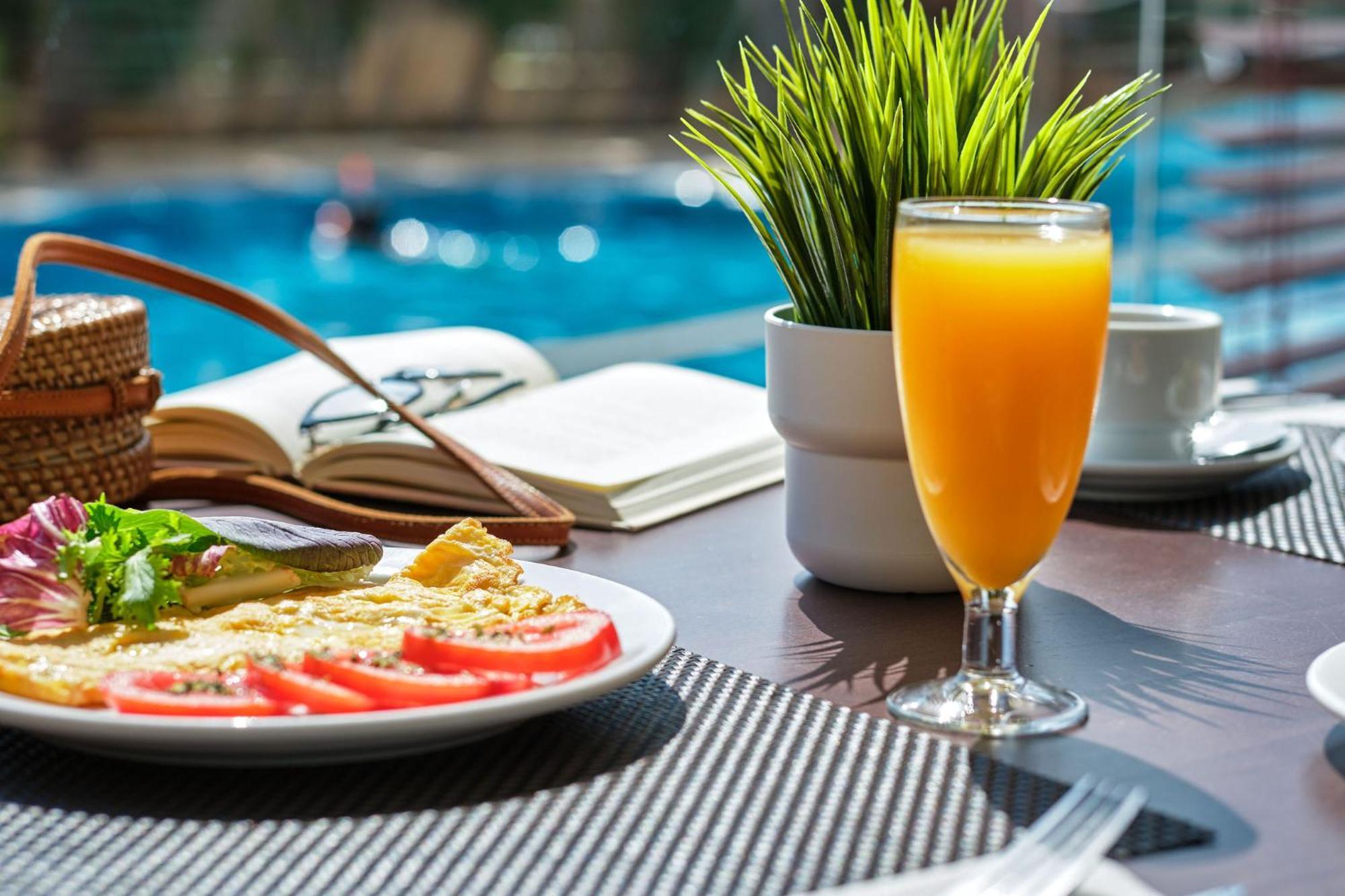 Hotel Illot Suites Cala Ratjada  Exterior photo