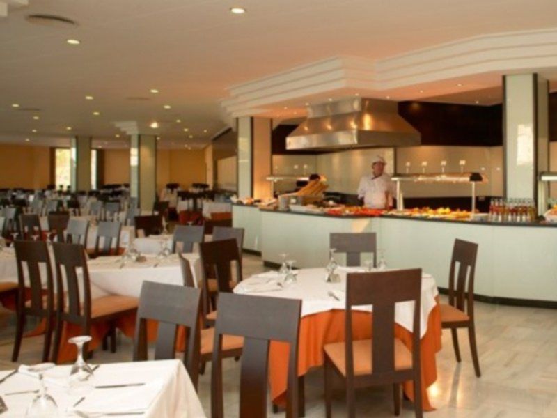 Hotel Illot Suites Cala Ratjada  Exterior photo